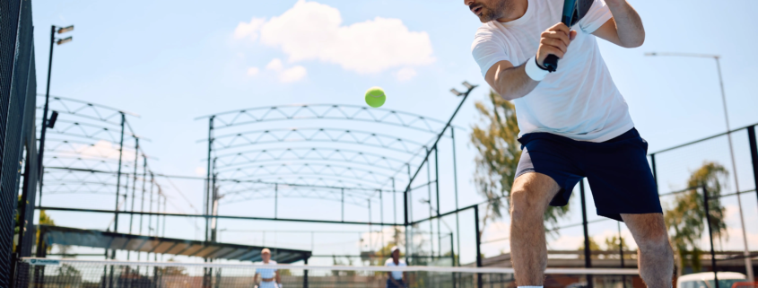 male-athlete-playing-padel-on-outdoor-court